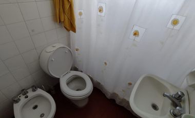 Casa en venta - 3 Dormitorios 1 Baño - 198mts2 - Saladillo