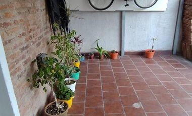 Casa en venta - 3 Dormitorios 1 Baño - 198mts2 - Saladillo