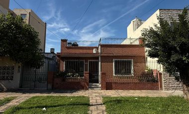 CASA EN TAPIALES CON EXCELENTE UBICACION