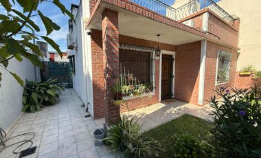 CASA EN TAPIALES CON EXCELENTE UBICACION