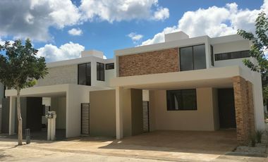 CASA 3 RECAMARAS EN ESQUINA, EN PRIVADA CON AMENIDADES A LA VENTA