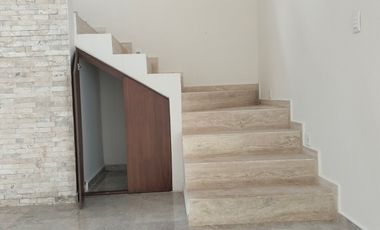 CASA 3 RECAMARAS, EN PRIVADA CON AMENIDADES A LA VENTA