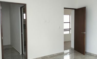 CASA 3 RECAMARAS, EN PRIVADA CON AMENIDADES A LA VENTA