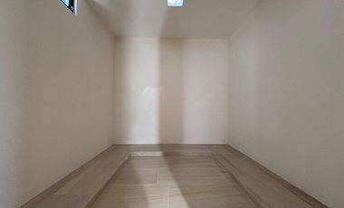 CASA EN VENTA EN PRIVADA PARQUE NATURA, CHOLUL