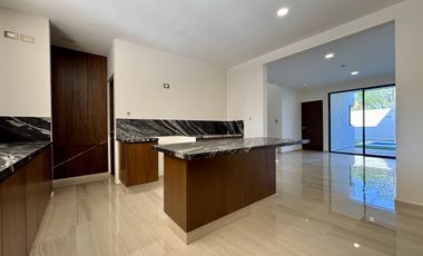 CASA VENTA MÉRIDA,, PRIV. PARQUE NATURA CHOLUL, CIRUELA 213.