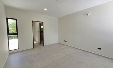 CASA VENTA MÉRIDA,  PRIV. PARQUE NATURA CHOLUL, CIRUELA 202.