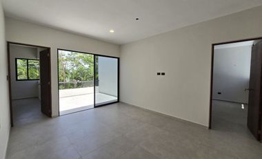CASA VENTA MÉRIDA,  PRIV. PARQUE NATURA CHOLUL, CIRUELA 202.