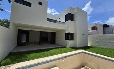 CASA VENTA MÉRIDA,  PRIV. PARQUE NATURA CHOLUL, CIRUELA 202.