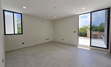 CASA VENTA MÉRIDA,  PRIV. PARQUE NATURA CHOLUL, CIRUELA 202.