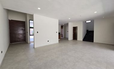 CASA VENTA MÉRIDA,  PRIV. PARQUE NATURA CHOLUL, CIRUELA 202.