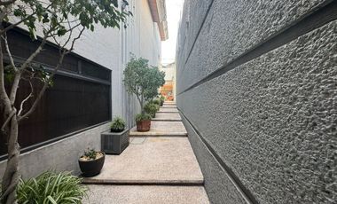 EDIFICIO EN VENTA CON SEGURIDAD EN  CIUDAD SATÉLITE, NAUCALPAN DE JUÁREZ