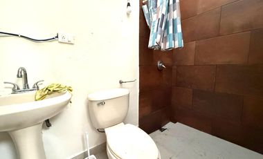 Amplia Casa de 4 recámaras y Piscina en Privada con Amenidades