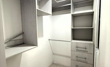 Amplia Casa de 4 recámaras y Piscina en Privada con Amenidades