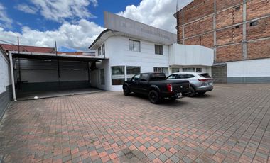 OPORTUNIDAD PROPIEDAD DE VENTA EN LA MEJOR ZONA COMERCIAL DE CUENCA