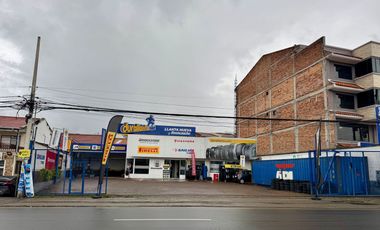 OPORTUNIDAD PROPIEDAD DE VENTA EN LA MEJOR ZONA COMERCIAL DE CUENCA