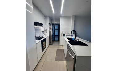 Remate: Venta de Apartamento en Parque Lefevre, PH Mirador del Golf