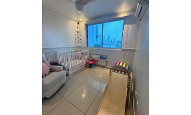 Remate: Venta de Apartamento en Parque Lefevre, PH Mirador del Golf