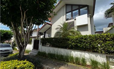 CASA EN ALQUILER NATIVA PANAM PACFICO