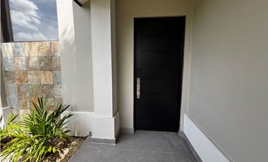 CASA EN ALQUILER NATIVA PANAM PACFICO
