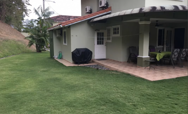 VILLA LUCRE / VILLA DE LAS AZORES / 420M / 3 HABITACION / 2 NIVELES