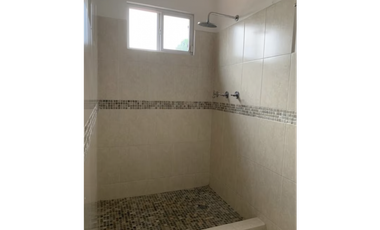 VILLA LUCRE / VILLA DE LAS AZORES / 420M / 3 HABITACION / 2 NIVELES