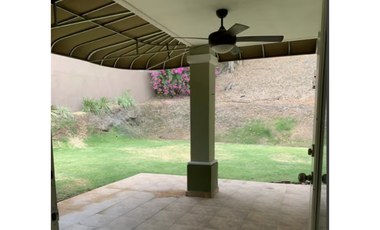 VILLA LUCRE / VILLA DE LAS AZORES / 420M / 3 HABITACION / 2 NIVELES