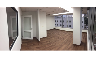 OBARRIO / PLAZA EJECUTIVA / 78M / DIVISIONES / PISO MEDIO / SOBRE VIA