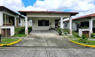 AALUILER DE CASA PH VISTA DEL LAGO LAS CUMBRES TERRENO AMPLIO VV