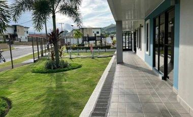 AALUILER DE CASA PH VISTA DEL LAGO LAS CUMBRES TERRENO AMPLIO VV