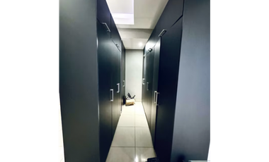 TUMBA MUERTO / GOLDEN POINT / 102M / DIVISION / 3 PARKING / SOBRE VIA