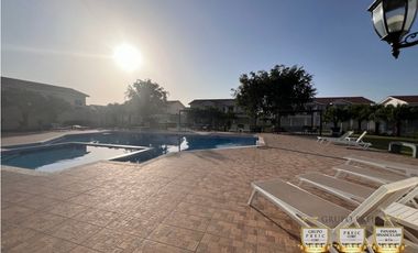 Alquiler Casa Reserva de Versalles Modelo Marsella 232 mts2