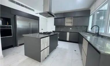 Venta de Casa Costa Sur PH Costa Esmeralda