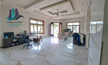 VENDO.CASA DE 4AMPLIAS.HABITACIONES.BQT