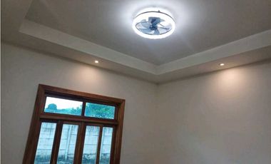 VENDO.CASA DE 4AMPLIAS.HABITACIONES.BQT