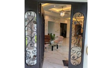 VENDO.CASA DE 4AMPLIAS.HABITACIONES.BQT