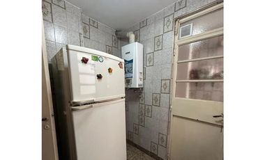 Departamento 3 ambientes con baulera Rivadavia 2400