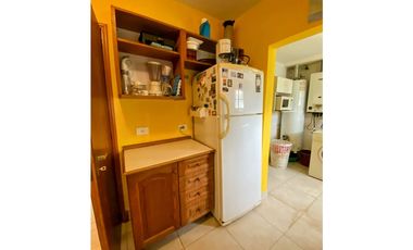 Hermosa casa frente al golf. Cerca del mar