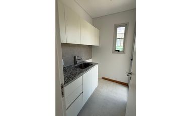 INKASA INMOBILIARIA - VENDE CASA EN BARRIO PRIVADO VIEYTES
