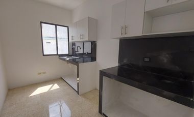 Se alquila departamento en primer piso Urdenor 2 zona Centro Empresarial Colón