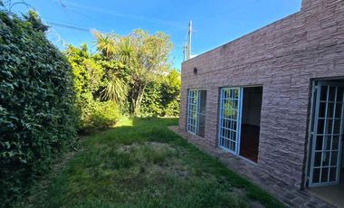 Casa para 2 Familias en venta en Wilde