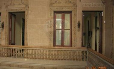 AV.BELGRANO 2800,VENTA CASA  DE GRAN VALOR ARQ!!!!