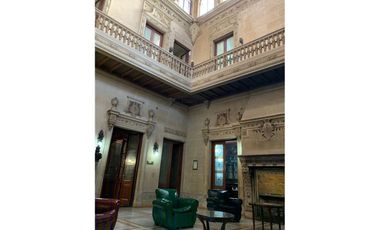 AV.BELGRANO 2800,VENTA CASA  DE GRAN VALOR ARQ!!!!