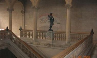 AV.BELGRANO 2800,VENTA CASA  DE GRAN VALOR ARQ!!!!