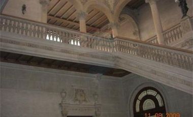 AV.BELGRANO 2800,VENTA CASA  DE GRAN VALOR ARQ!!!!