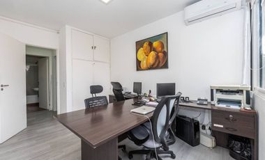 Luminosa Oficina Reciclada Venta San Nicolas 3 AMB