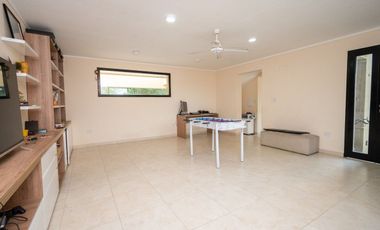 VENTA HERMOSA CASA NUEVA EN LOS MOLINOS