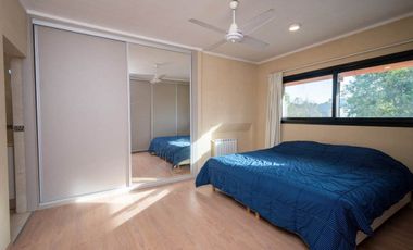 VENTA HERMOSA CASA NUEVA EN LOS MOLINOS