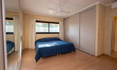 VENTA HERMOSA CASA NUEVA EN LOS MOLINOS