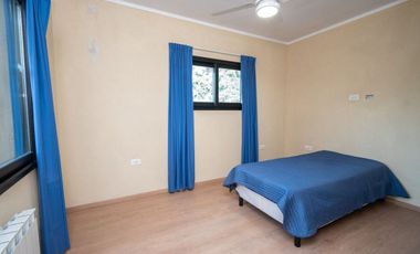 VENTA HERMOSA CASA NUEVA EN LOS MOLINOS