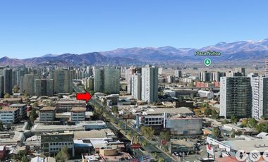 GRAN AVENIDA JM CARRERA ESQUINA AV. LO OVALLE